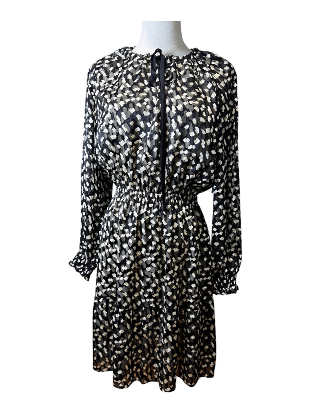 Theory Silk Blend Confetti Dot Tiered Ruffle Smocked Dress Size Large | NWT